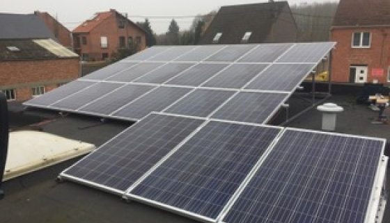 panneaux solaires pour toits plats